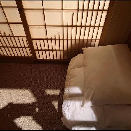 台甕茶室青年旅館 Tai-Wong Tatami Room Hostel Тайнань Экстерьер фото