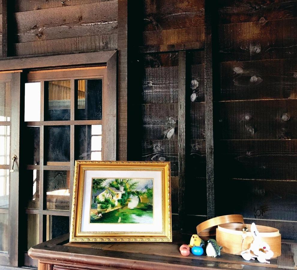 台甕茶室青年旅館 Tai-Wong Tatami Room Hostel Тайнань Экстерьер фото