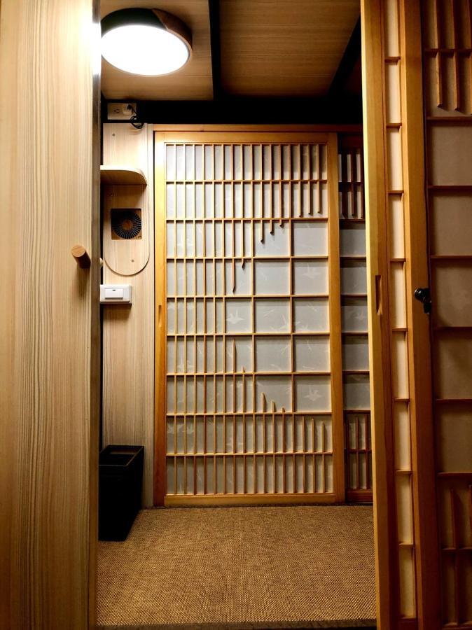 台甕茶室青年旅館 Tai-Wong Tatami Room Hostel Тайнань Экстерьер фото